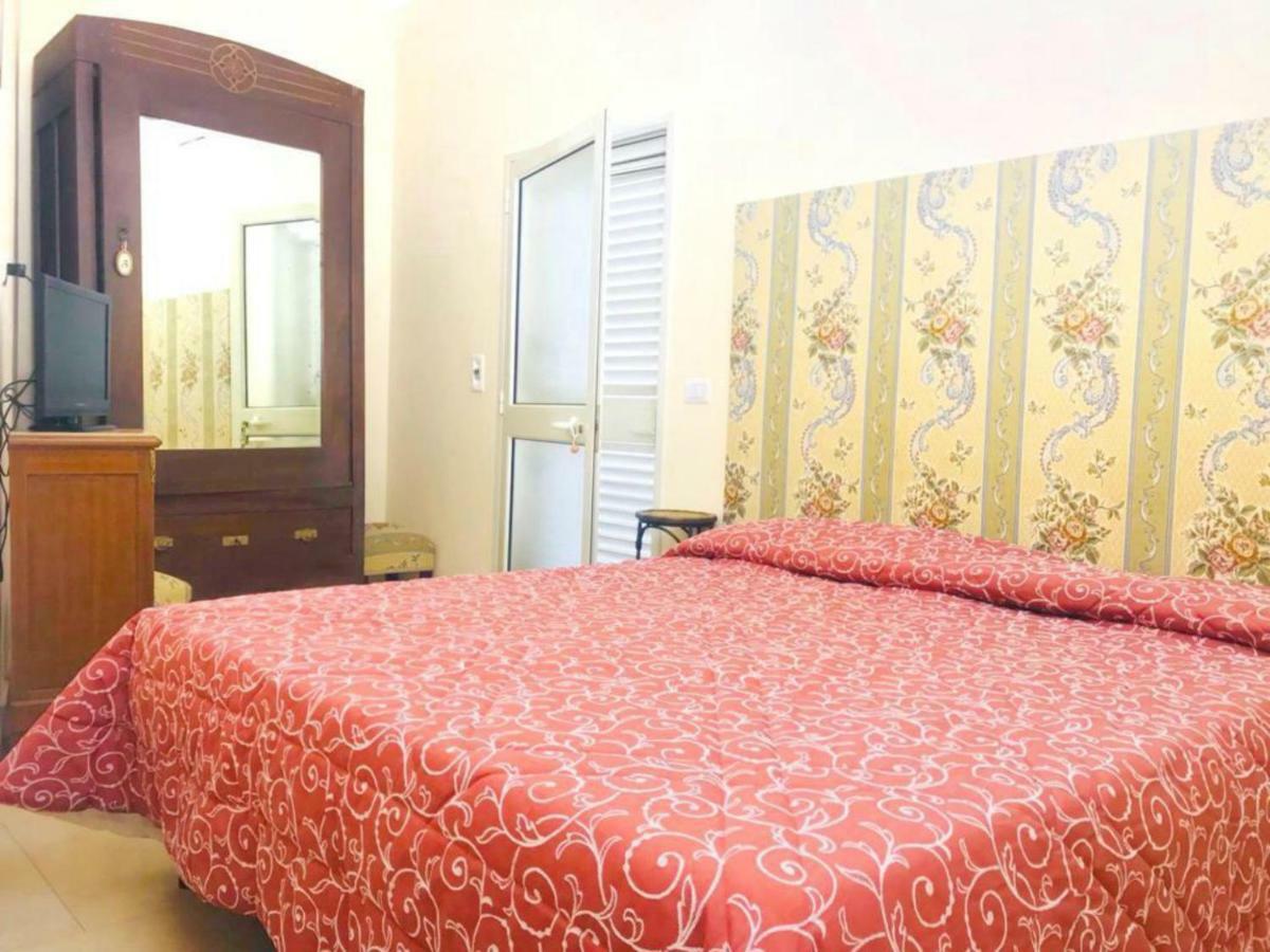 Palazzo Baffa Bed & Breakfast Galatina Ngoại thất bức ảnh